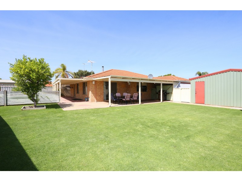 3 Britannia Place, Port Kennedy WA 6172