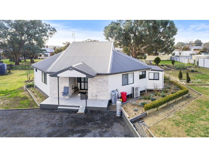 78A Farm Street, Boorowa NSW 2586