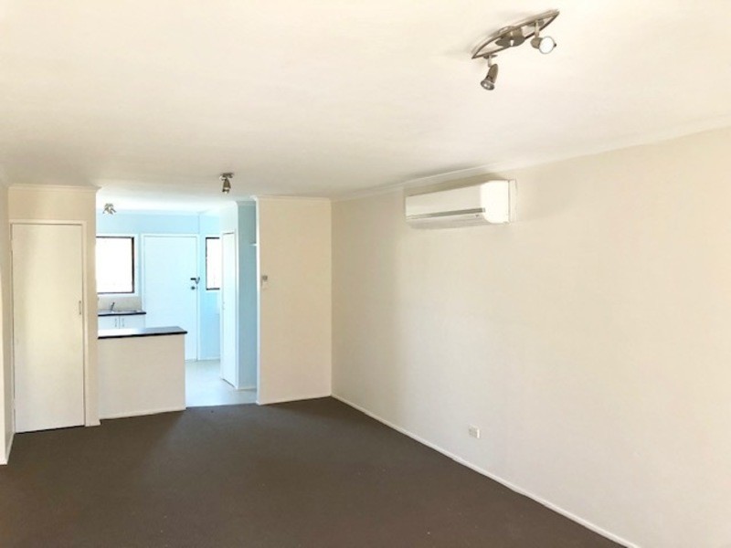 Unit 4/57 North Rd, Woodridge QLD 4114