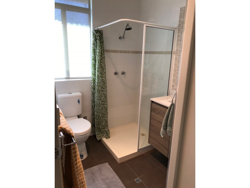 16 St Peters Green, College Grove WA 6230