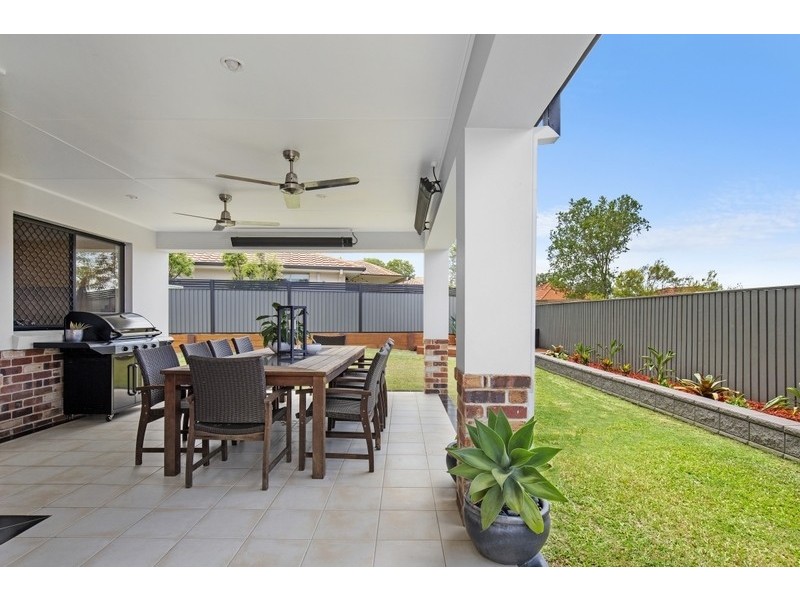 1 Highbridge Rise, Mudgeeraba QLD 4213