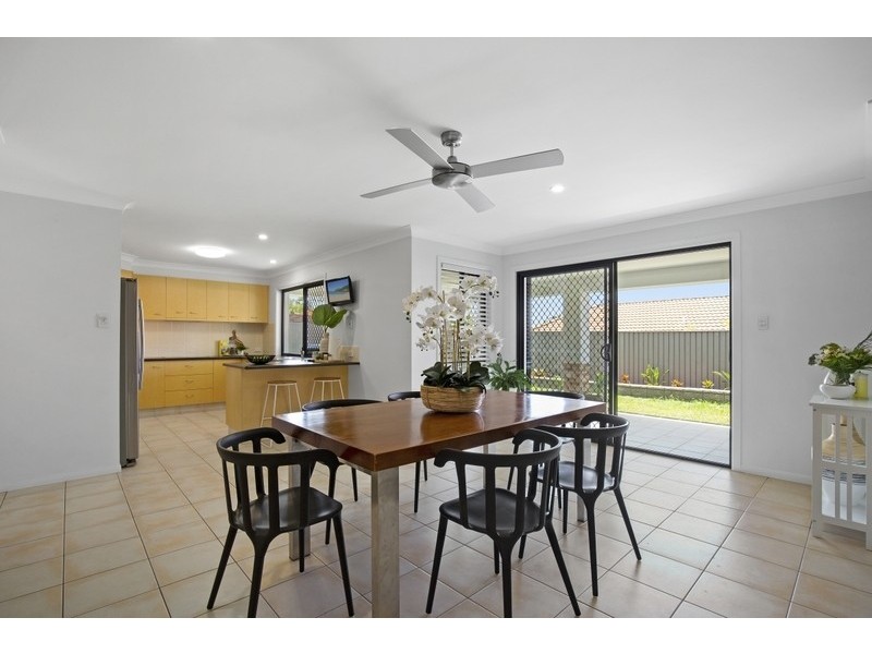 1 Highbridge Rise, Mudgeeraba QLD 4213