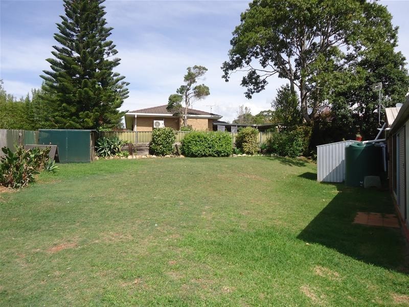 18 Moselle Court, Wilsonton Heights QLD 4350