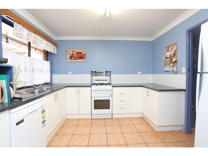 18 Moselle Court, Wilsonton Heights QLD 4350