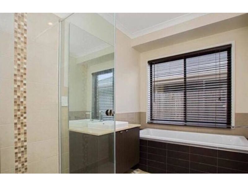 6 Bernard Circuit, Yarrabilba QLD 4207