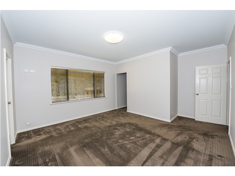 137 Fairway Place, Boddington WA 6390