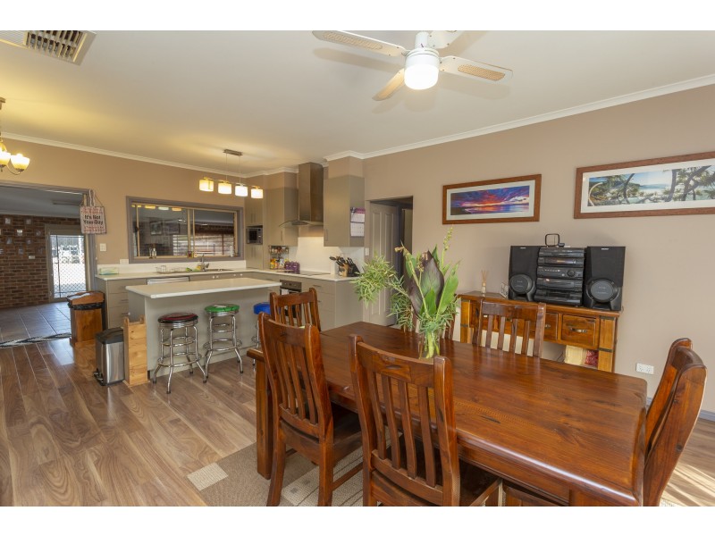 5131 Kidman Way, Goolgowi NSW 2652