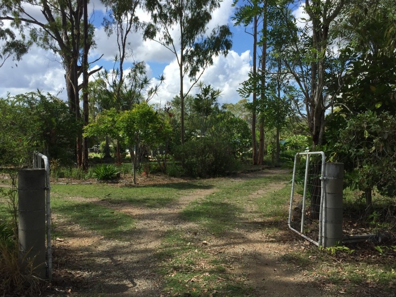 80 Kookaburra Drive, Millstream QLD 4888