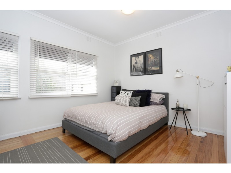 25 Charles Street, Warragul VIC 3820