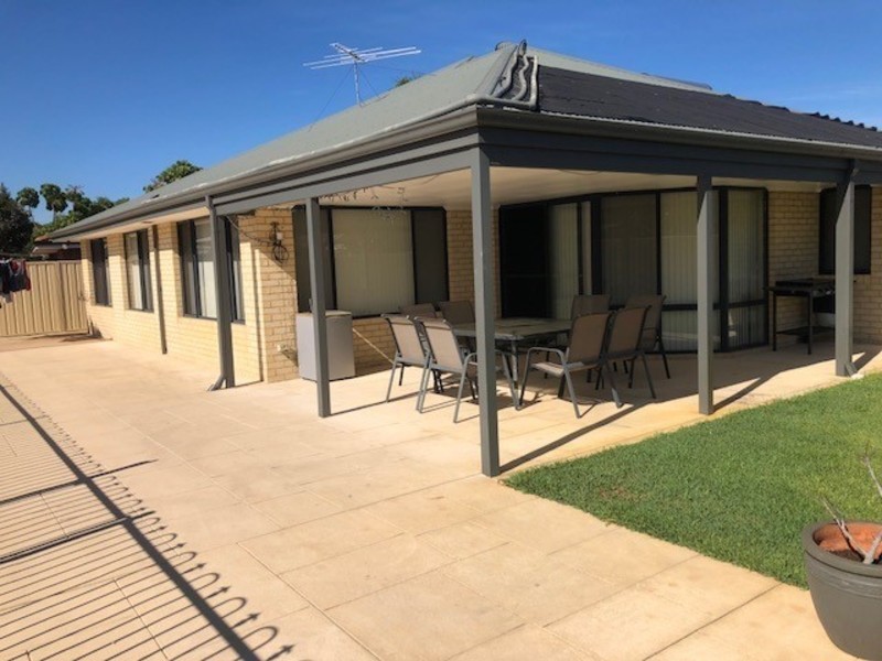 6 Bosci Court, Atwell WA 6164