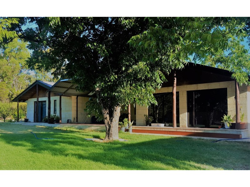 12 Moore Street, Wungong WA 6112