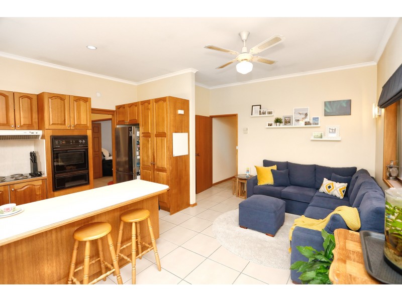 74 Hadleigh Circuit, Isabella Plains ACT 2905