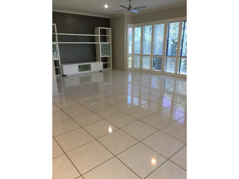 3 Margarita Court, Bushland Beach QLD 4818