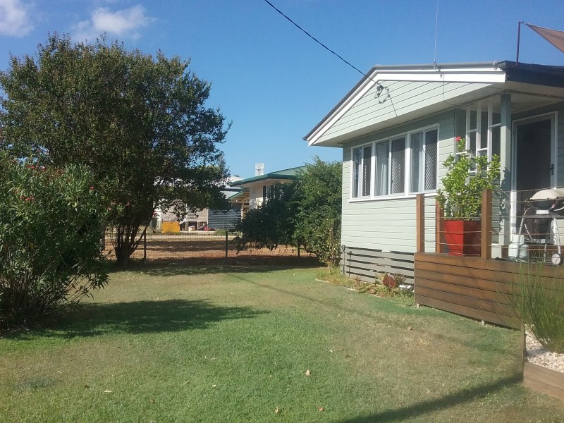 22 Phillip Street, Mundubbera QLD 4626