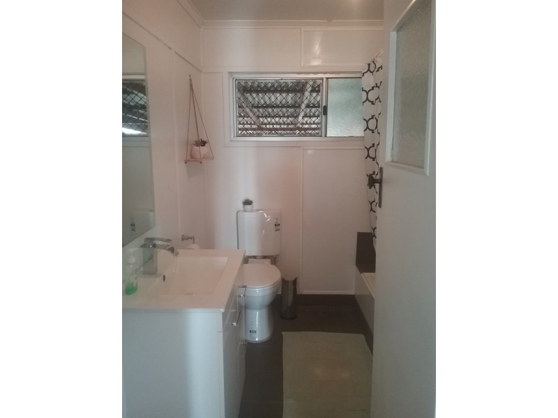 22 Phillip Street, Mundubbera QLD 4626