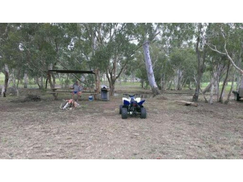 240 Butchers Road, South Isis QLD 4660