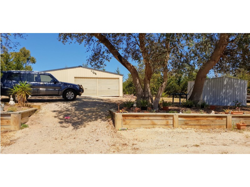 7 Calypso Court, Golden Beach VIC 3851