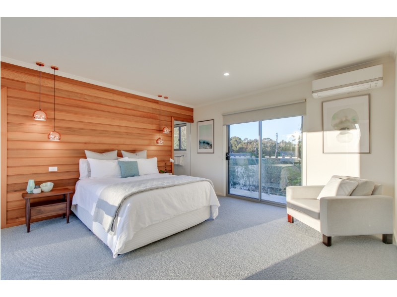 27 Leighton Bay Drive, Metung VIC 3904