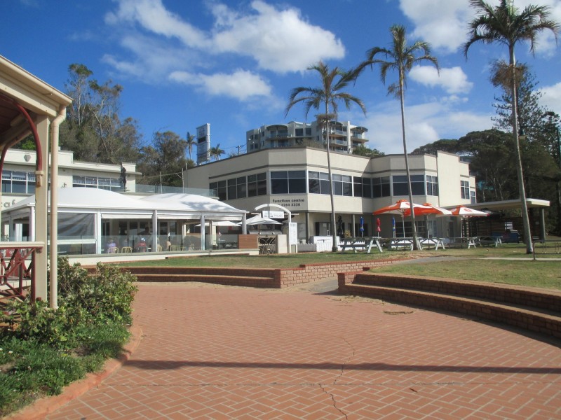 9/51 Marine Parade, Redcliffe QLD 4020