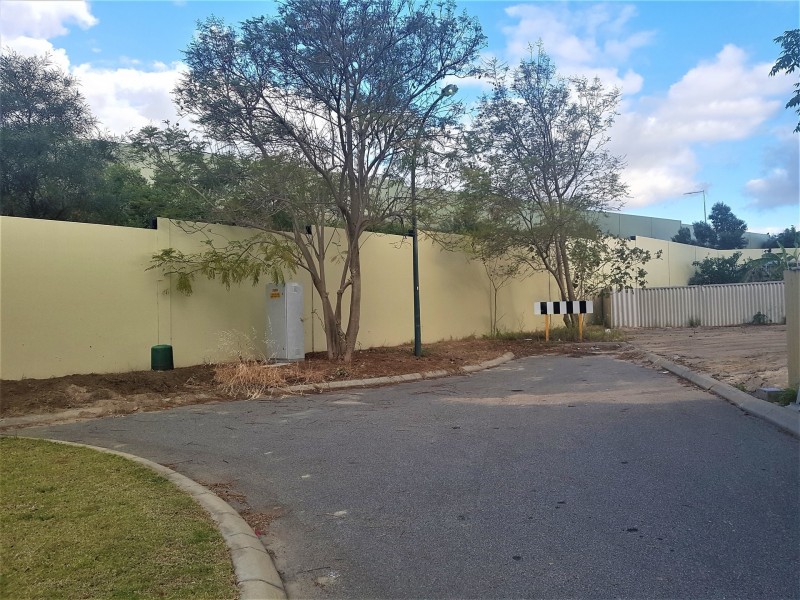 28 Guilfoyle Green, Cloverdale WA 6105