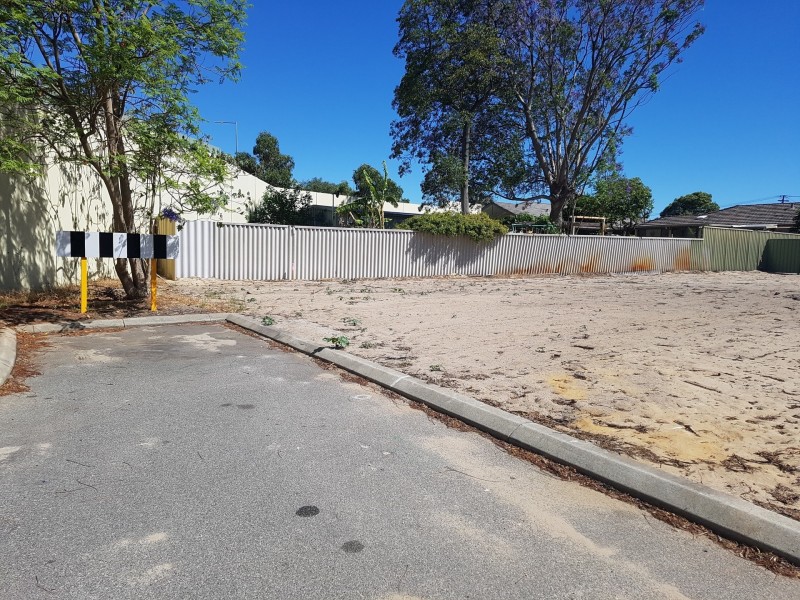 28 Guilfoyle Green, Cloverdale WA 6105