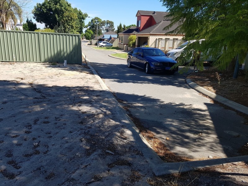 28 Guilfoyle Green, Cloverdale WA 6105