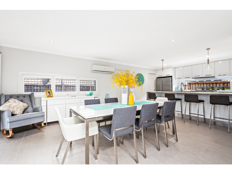 1 Wingello Crescent, Tullimbar NSW 2527