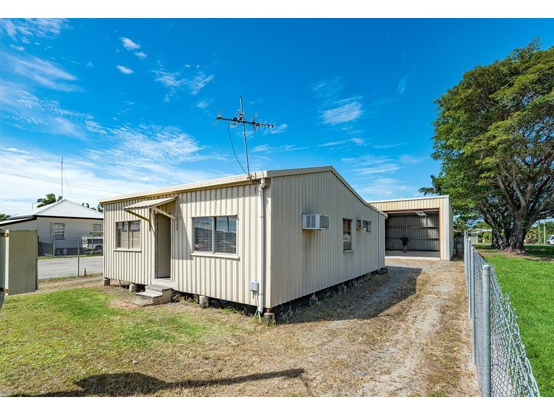 71 Morehead Street, Bungalow QLD 4870