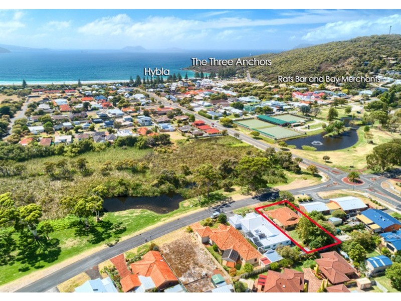 7 Lake Seppings Drive, Middleton Beach WA 6330