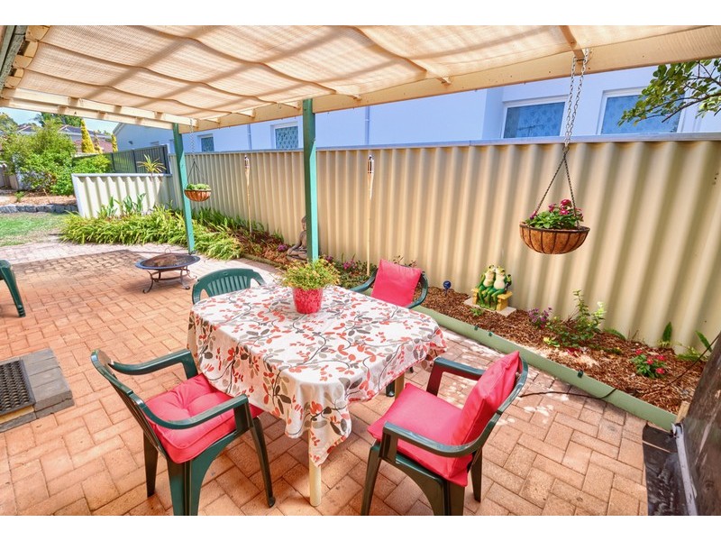 7 Lake Seppings Drive, Middleton Beach WA 6330