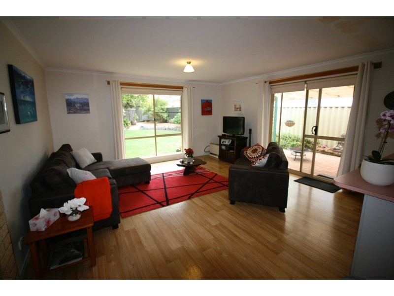 7 Lake Seppings Drive, Middleton Beach WA 6330