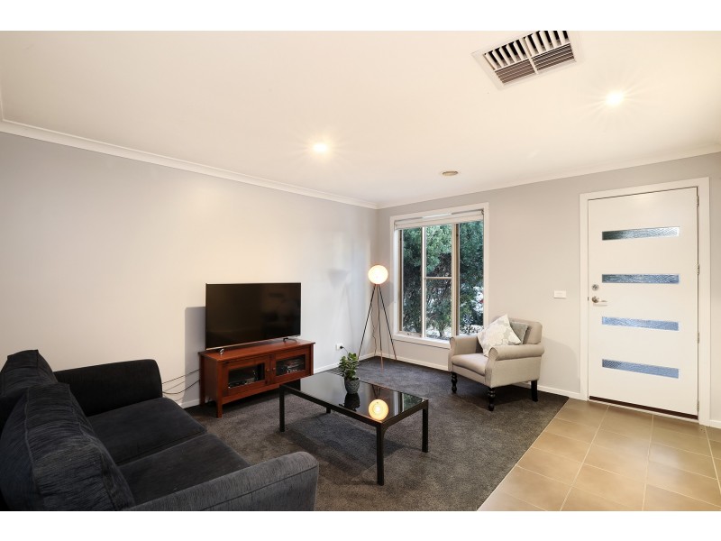 3 Duncombe Park Way, Deer Park VIC 3023