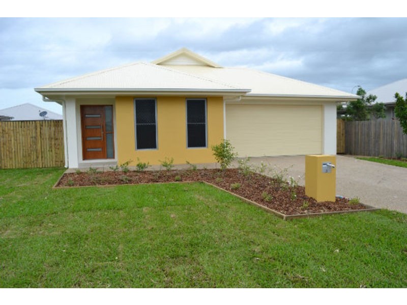 3 Hollanders Cresent, Kelso QLD 4815