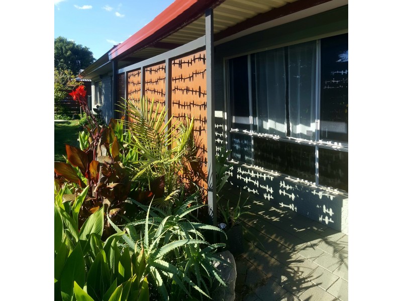 2 Haselmere Circus, Rockingham WA 6168