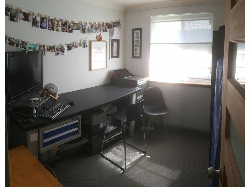 2 Haselmere Circus, Rockingham WA 6168