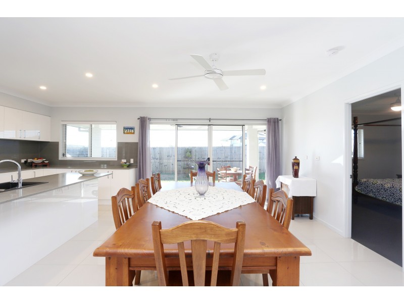 136 Todds Road, Lawnton QLD 4501