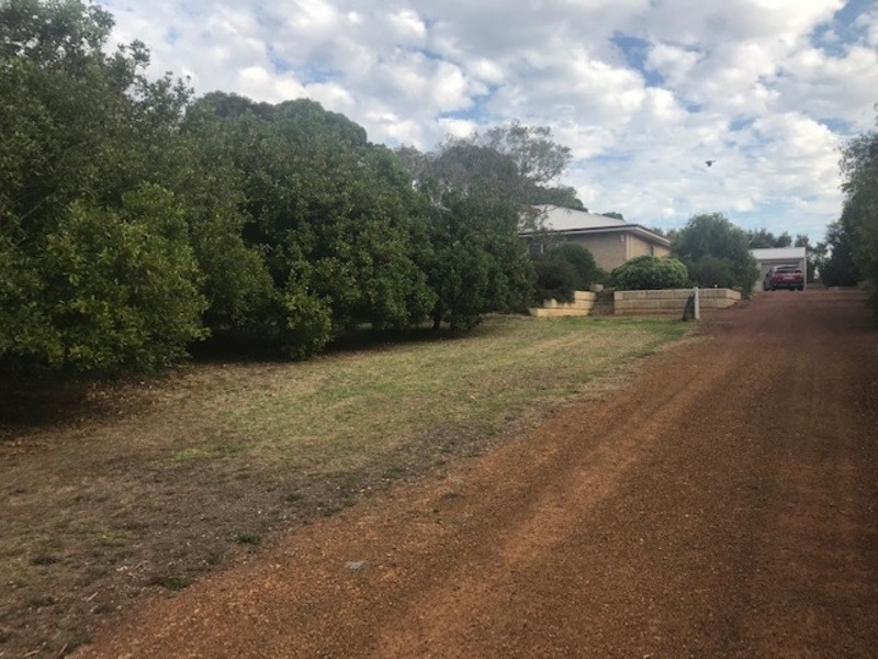 17 Federal Street, Mckail WA 6330