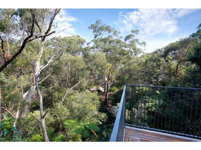 14 Meehan Place, Kirrawee NSW 2232