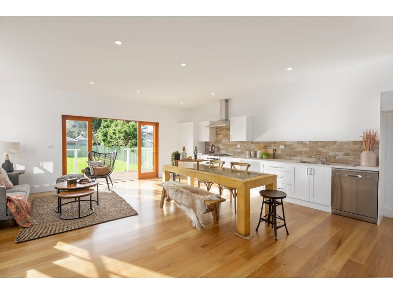 11 Morgan Street, Adamstown NSW 2289