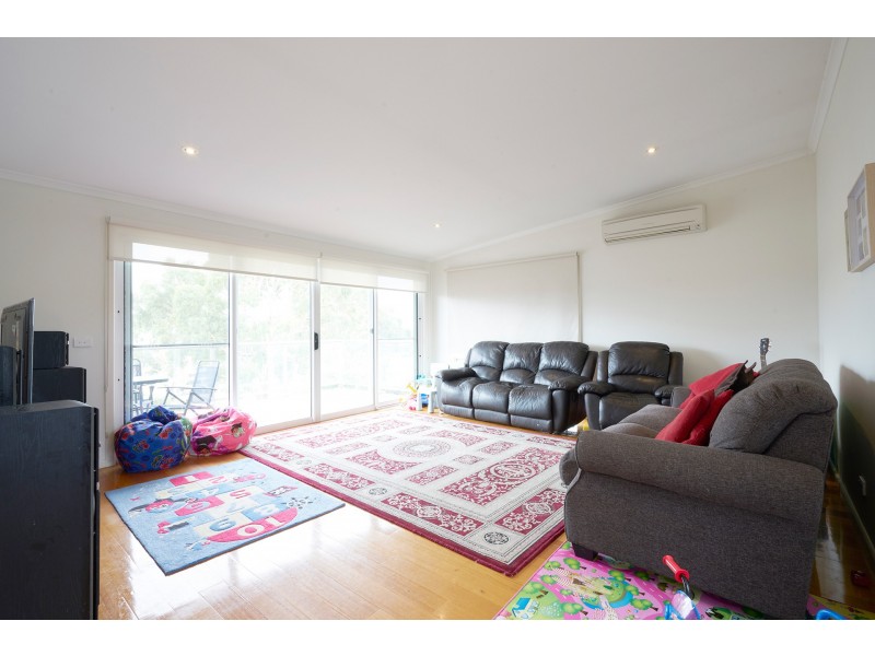 47 Norman Drive, Cowes VIC 3922