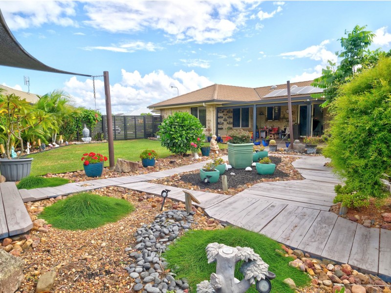 52 Bounty Circuit, Eli Waters QLD 4655