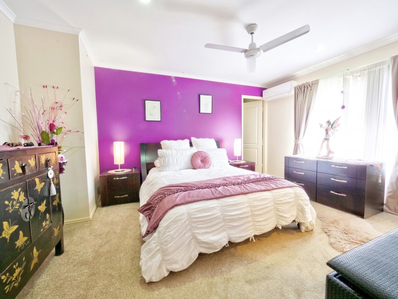 52 Bounty Circuit, Eli Waters QLD 4655