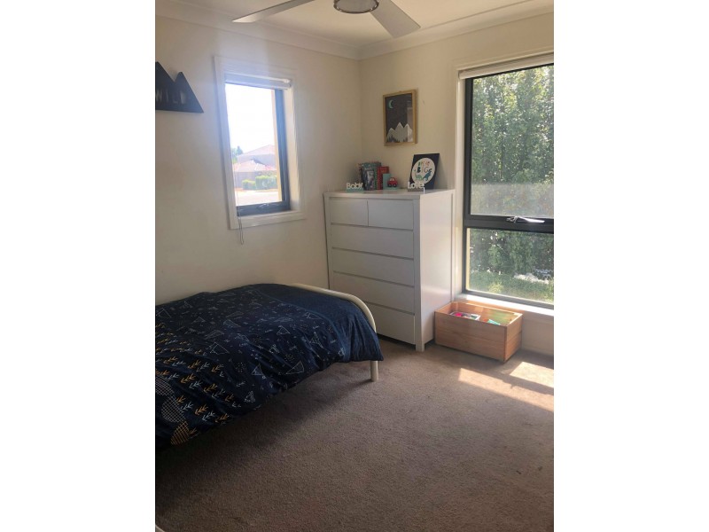 1/42 Glow Worm Grove, Harrison ACT 2914