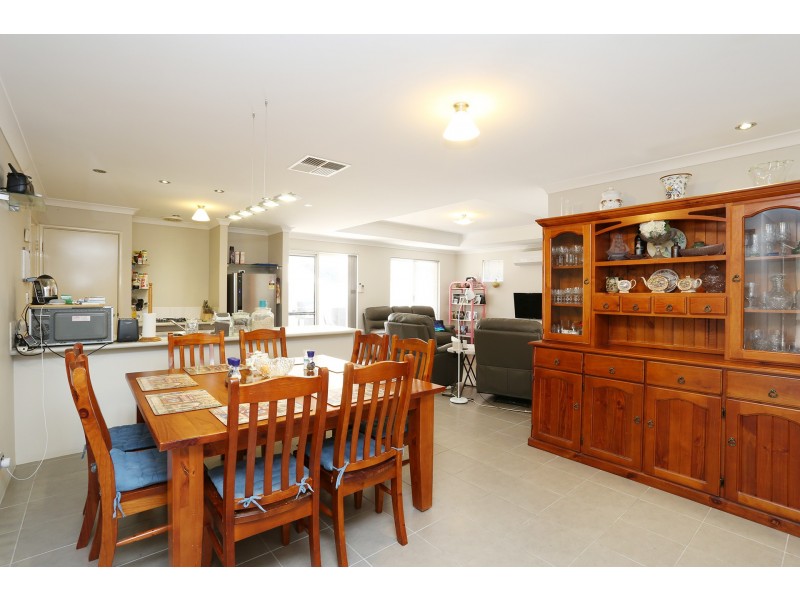 38 Windarra Way, Armadale WA 6112