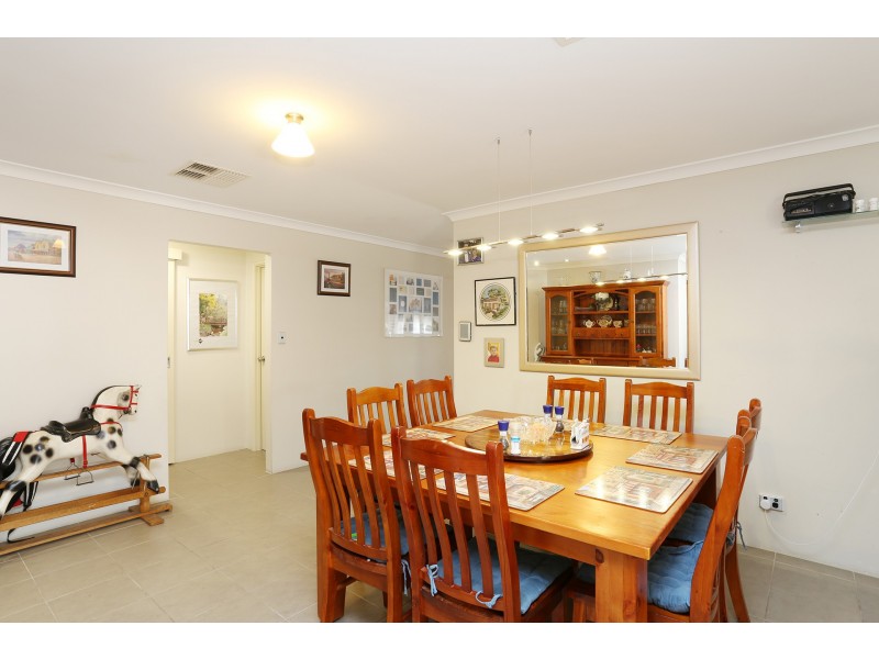 38 Windarra Way, Armadale WA 6112