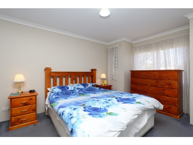 38 Windarra Way, Armadale WA 6112