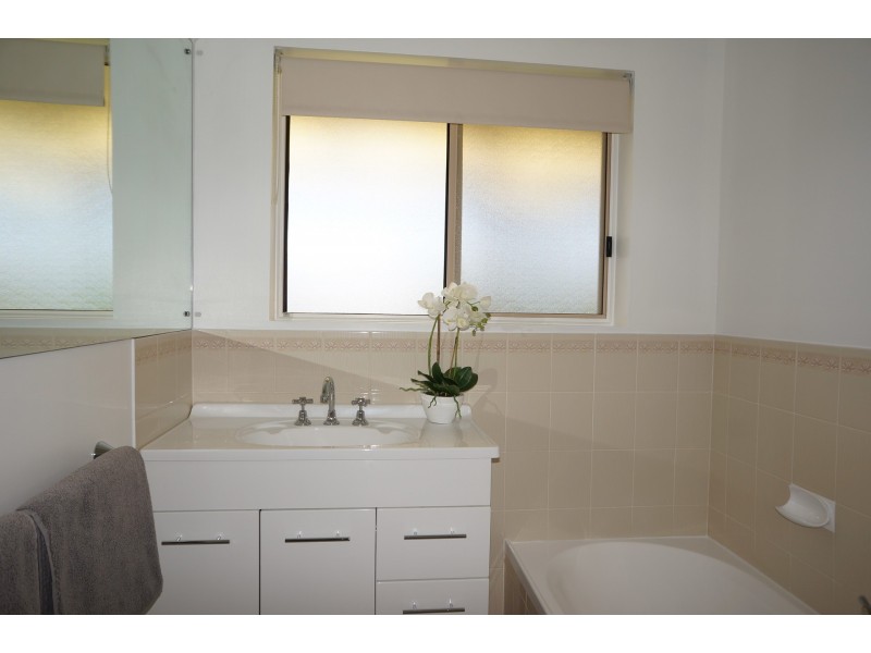 23/1 Lyric Street, Aberfoyle Park SA 5159