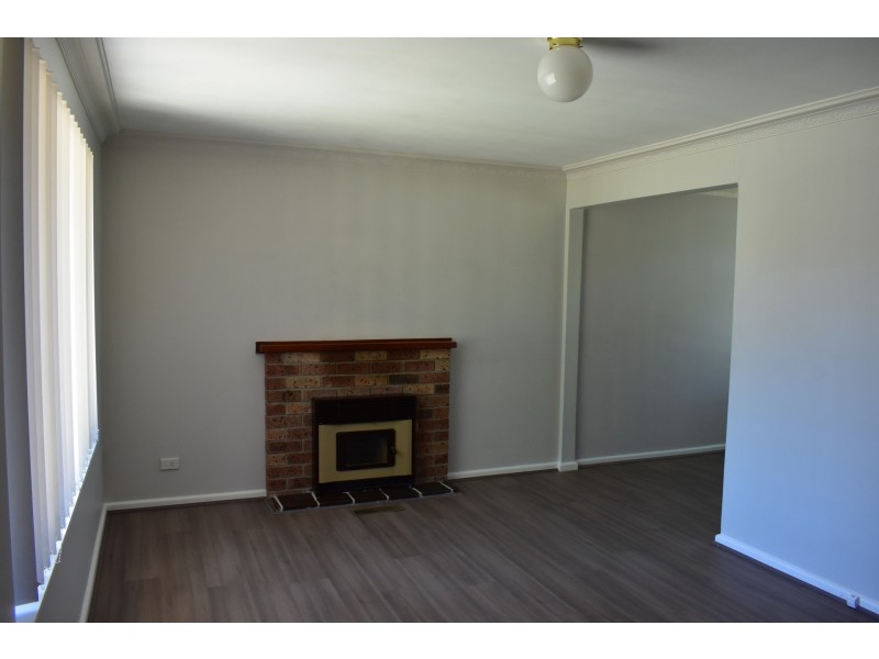 17 Sundew Circuit, Orange NSW 2800