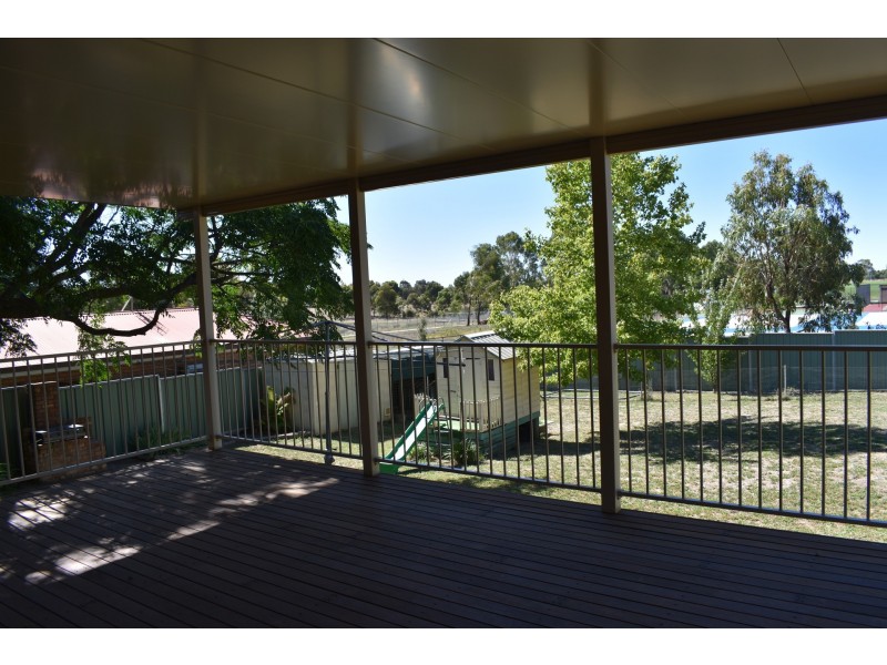 17 Sundew Circuit, Orange NSW 2800