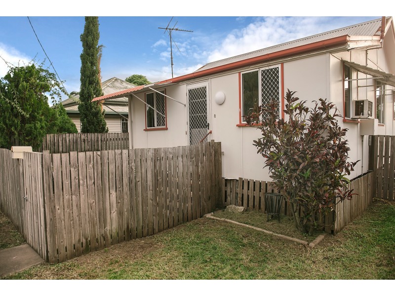 8 Tay Street, South Mackay QLD 4740